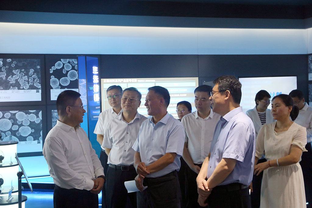 省科技廳廳長.jpg